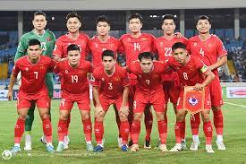 Đội tuyển Việt Nam tiếp tục tụt hạng, Thái Lan trở lại top 100 FIFA