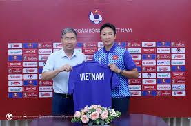  Đội tuyển Việt Nam có sự thay đổi lớn trong ban huấn luyện
