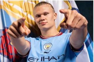 Man City gấp rút giữ chân Erling Haaland