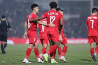 Tuyển Việt Nam tổn thất lớn trước thềm Asian Cup: Tấn Tài và Xuân Sơn phải rút lui