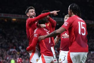 Man Utd có thể bị cấm dự Champions League dù vô địch Europa League