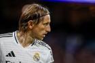 Luka Modric chính thức nói lời tạm biệt Real Madrid sau 13 năm gắn bó
