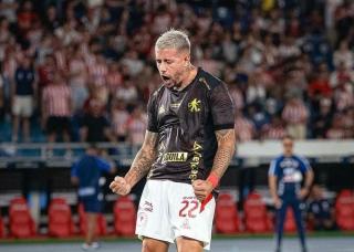 Malaysia triệu tập tiền đạo gốc Argentina Rodrigo Holgado trước trận gặp Việt Nam
