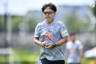 Hà Nội FC gia hạn hợp đồng với HLV Makoto Teguramori đến hết mùa giải 2025/26