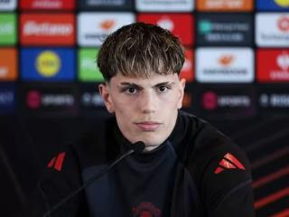 Alejandro Garnacho từ chối sang Al-Nassr, nói không với cơ hội tái hợp Ronaldo