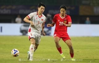 Đình Bắc chấn thương, HLV Kim Sang Sik lo lắng cho hàng công U23 Việt Nam trước trận gặp U23 Campuchia