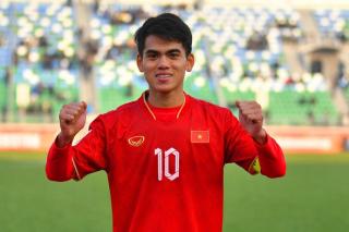 Khuất Văn Khang – Cầu thủ đắt giá nhất U23 Đông Nam Á 2025, khẳng định đẳng cấp thủ lĩnh