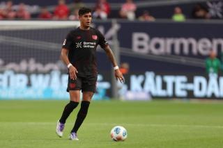 Arsenal bạo chi 52 triệu bảng để rước Hincapie