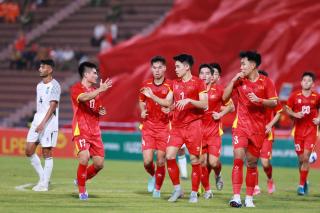 U23 Việt Nam thắng U23 Bangladesh 2-0: Ba điểm trọn vẹn nhưng lối chơi còn nhiều “vết gợn”