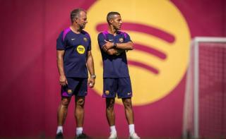 Thiago Alcantara trở lại Barcelona: Khởi đầu mới trên băng ghế huấn luyện