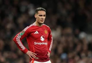 Các cầu thủ Man Utd mong Antony trở lại Old Trafford sau khi tỏa sáng tại Real Betis