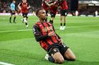 Man Utd hỏi mua Eli Junior Kroupi: Thương vụ 43 triệu bảng đối mặt rào cản lớn