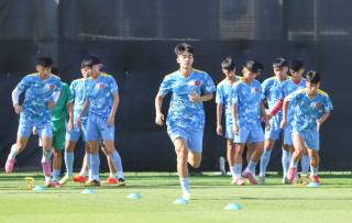 Lịch thi đấu bóng đá Việt Nam hôm nay 6/5: U17 Việt Nam ra quân, Nam Định quyết đấu bán kết