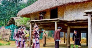Đồng bào các dân tộc cùng tôn vinh giá trị gia đình Việt tại “Ngôi nhà chung” tháng 6/2026