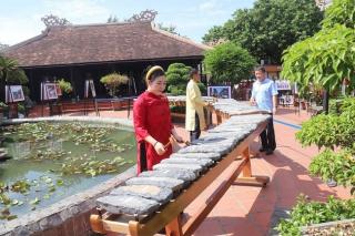 Khám phá bộ đàn đá 54 thanh tại danh thắng Hòn Chồng – Hòn Đỏ